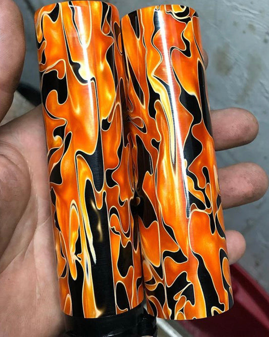 Grips in “Halloweenie” black and orange pearl