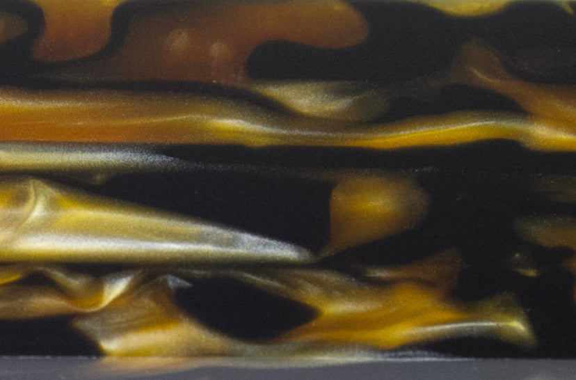 Grips in “Tiger eye”