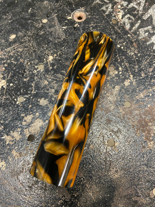 Grips in “Tiger eye”