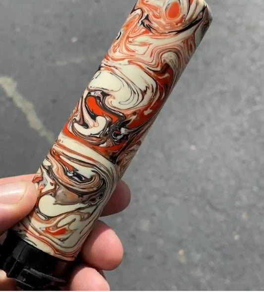 Grips in “harleycream“ swirl